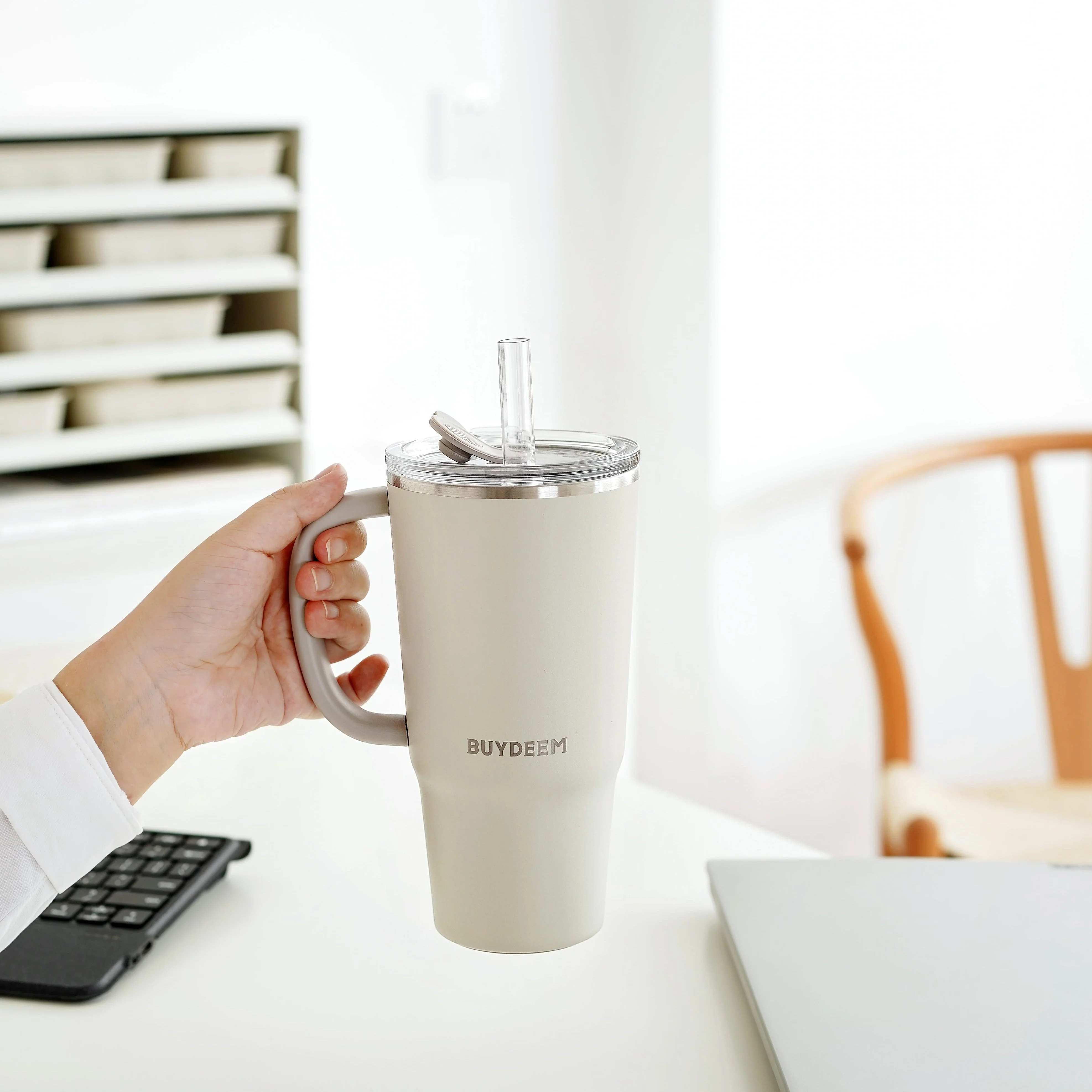 Test - Vacuum Insulated Tumbler with Straw, 25oz - Image 2